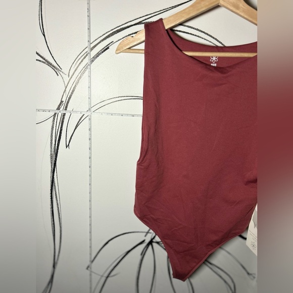 NEW Aura Mauve Thong Bodysuit, High Neck Chic Material, Size M/L - Picture 8 of 10